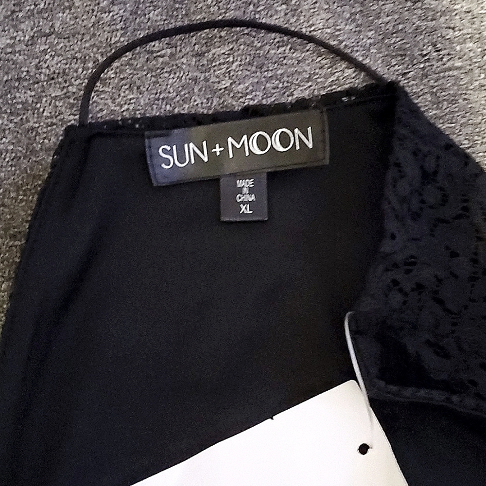 Sun+Moon top - Picture 4 of 7